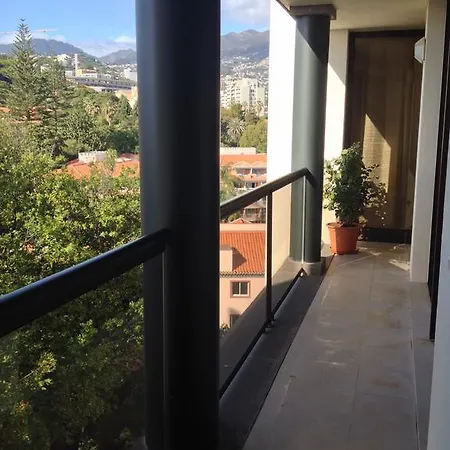 Aparthotel Quinta Miramar 3*