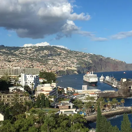 Quinta Miramar Apart-hotel 4*